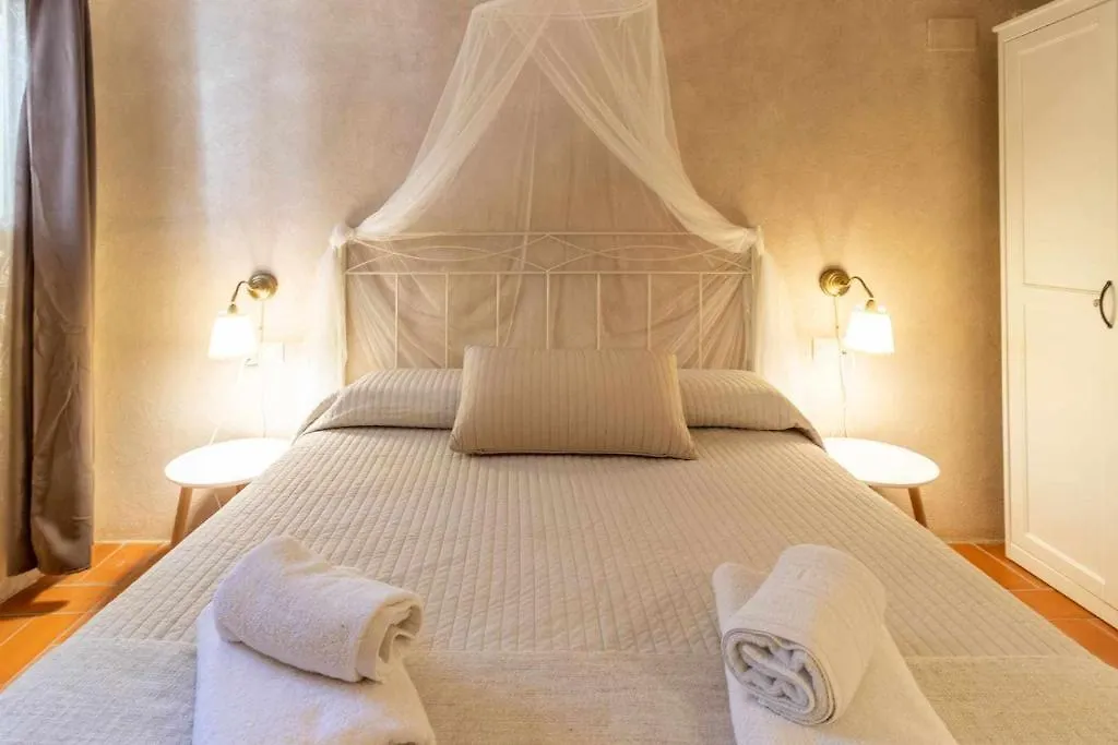 Chalet Can Baiell Casa Rural En La Naturaleza Girona Spain